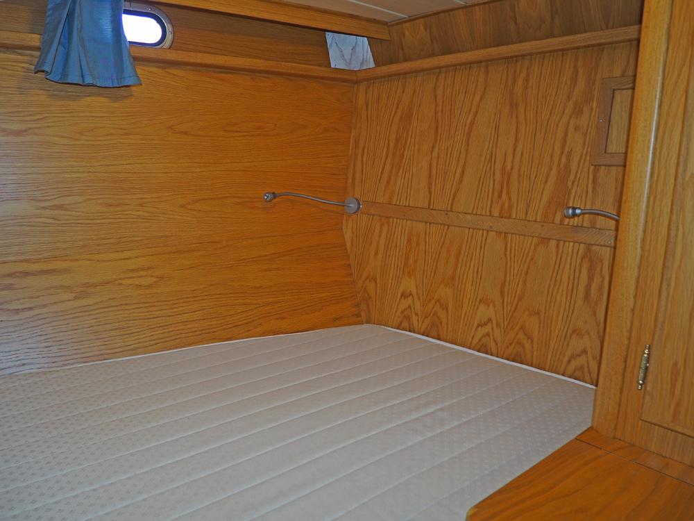 Aft cabin, Accommodation